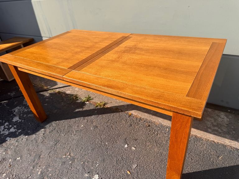 Solid Oak Extendable Wooden Dining Table - Good Condition, 