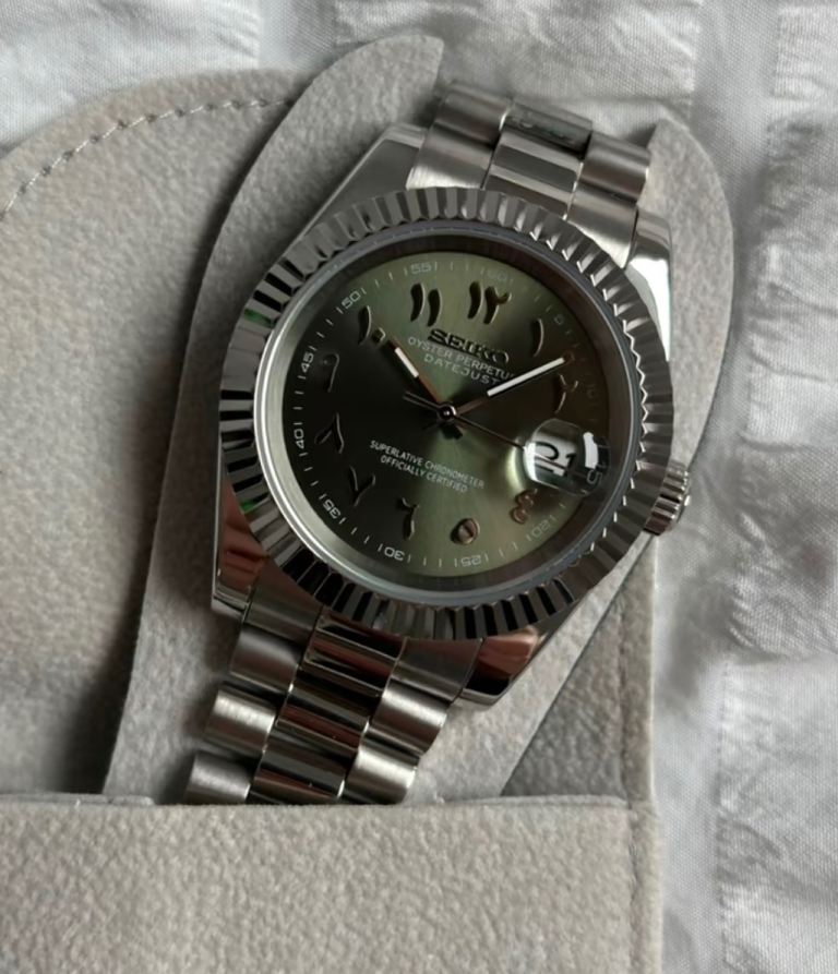Seiko Olive Green | Arabic Dial Watch