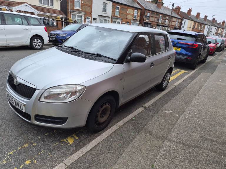 2008 Skoda fabia starts and drives no mot