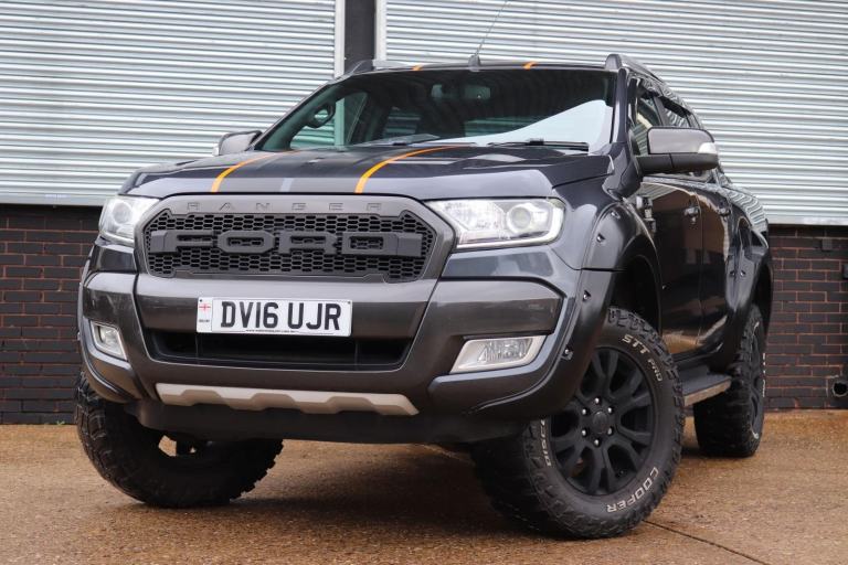 Ford Ranger 3.2 TDCi Wildtrak Auto - RAPTOR LOOKS 