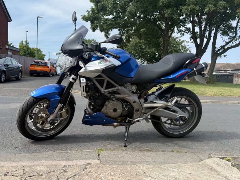 Aprilia, SL, 2010, 750 (cc)