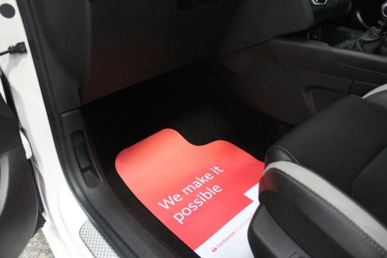 CITROEN DS4 1.6 e-HDi Airdream DStyle Nav Euro 5 (s/s) 5dr 2015