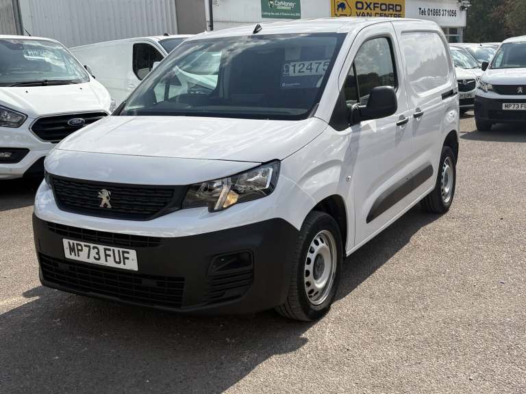 2024 Peugeot Partner 1.5 Partner PV Pro-Premium+ Std 1000 BHDi 100 S&S MT Panel Van Diesel Manual