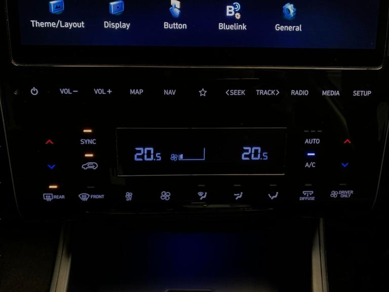 2023 Hyundai TUCSON 1.6 TGDi Plug-in Hybrid Premium 5dr 4WD Auto ESTATE PETROL/ELECTRIC Automatic