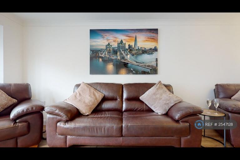 3 bedroom house in White Willow Close, Ashford, TN24 (3 bed) (#2547128)