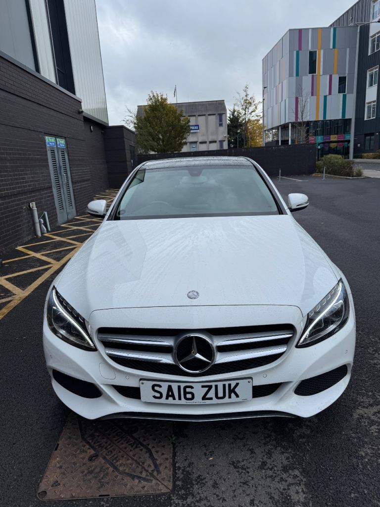 Mercedes-Benz, C CLASS, Saloon, 2016, Semi-Auto, 2143 (cc), 4 doors