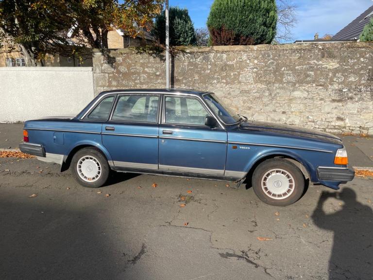 Volvo, 240, Saloon, 1990, Manual, 1986 (cc), 4 doors