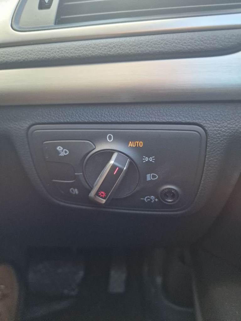 Audi A7 S line (2012) 3.0 TDI V6 S line Sportback 5dr Diesel S Tronic quattro Euro 5 (s/s) (204 ps)