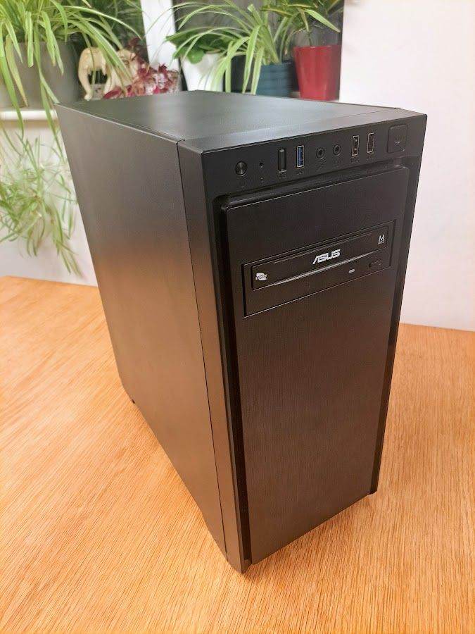 DESKTOP TOWER PC WINDOWS 11 VGC. DUAL CORE~1TB HD~8GB RAM