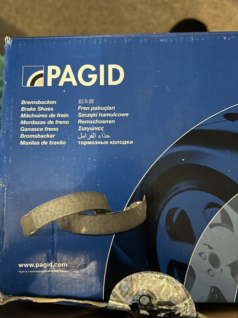 Pagid H1693 rear brake shoes fits captur etc