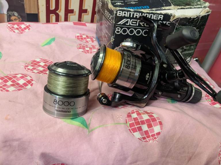 SHIMANO aero GTE 8000 baitrunner fishing reel in lovely condition +spare spool top quality 
