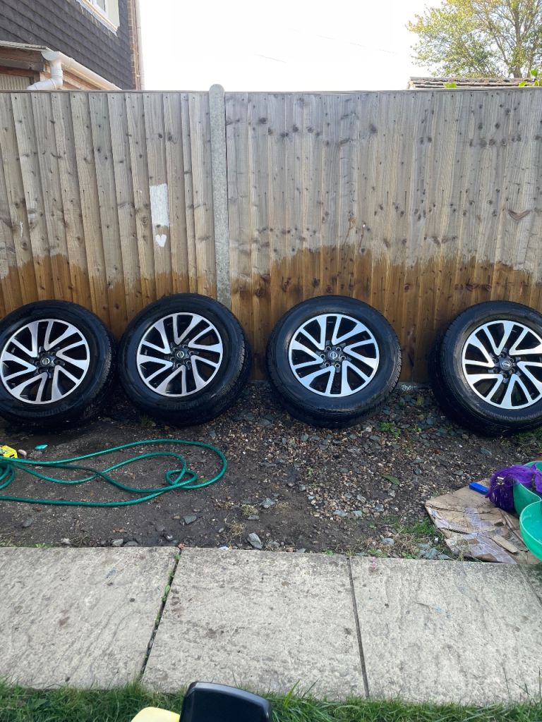 Navara wheels 