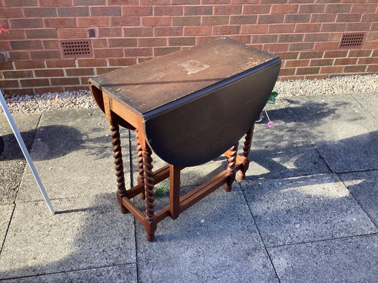 Mahogany Gate Leg Drop Leaf Table