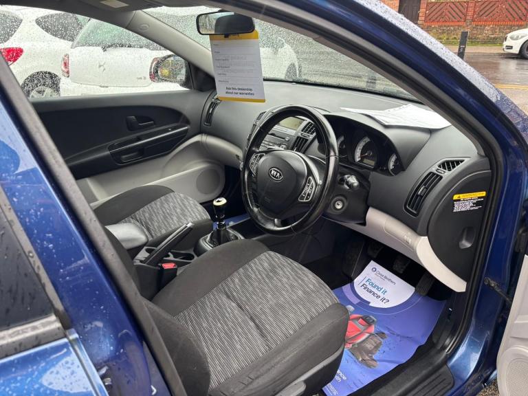 2009 Kia Ceed 1.6 GS Estate 5dr Petrol Manual (154 g/km  120 bhp) Petrol