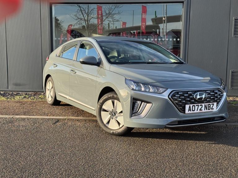 2022 Hyundai IONIQ 1.6 GDi Hybrid Premium 5dr DCT Hatchback Hybrid Automatic