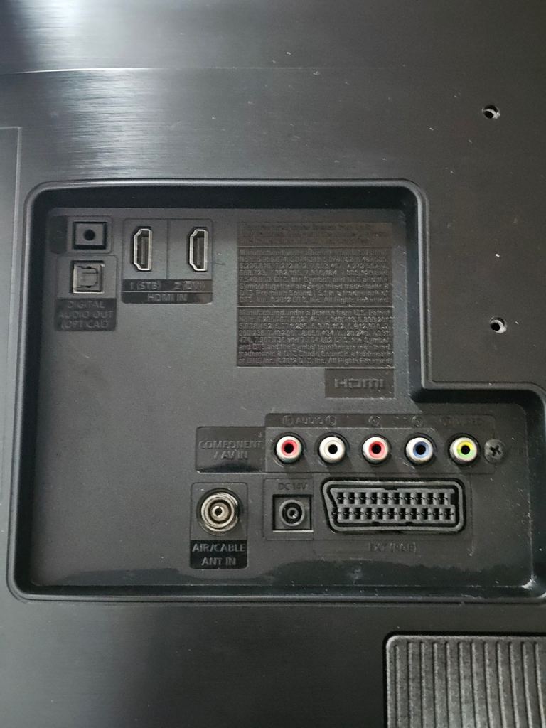 SAMSUNG 24" FREEVIEW TV - PERFECT WORKING ORDER