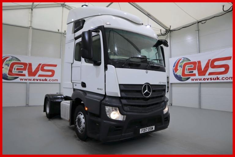 2017 (17 PLATE) Mercedes Benz ACTROS 1840 4x2 Euro 6 Tractor Units