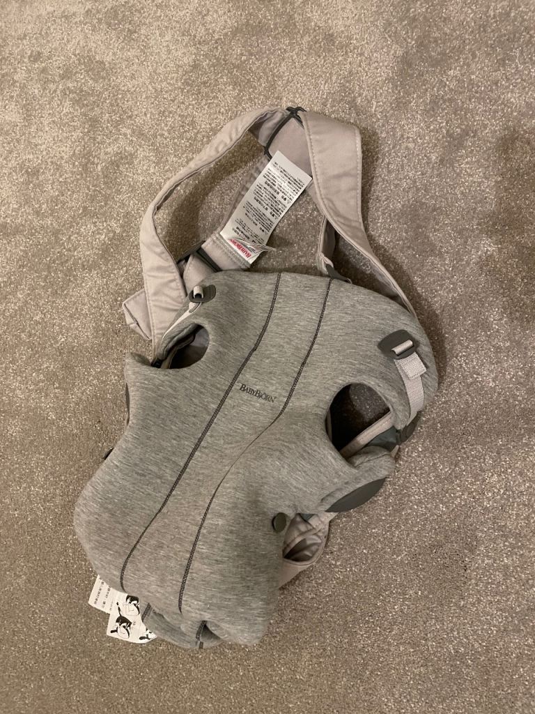 BabyBjorn mini carry sling