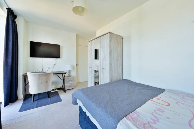 Modern double bed room available