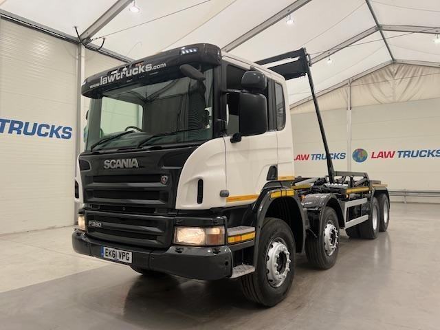 Scania P360 8x4 Day Cab Hookloader Manual
