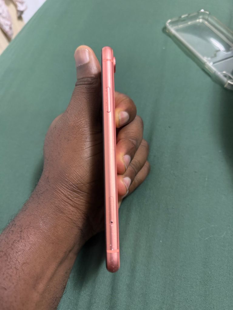 iPhone XR 64GB unlocked 