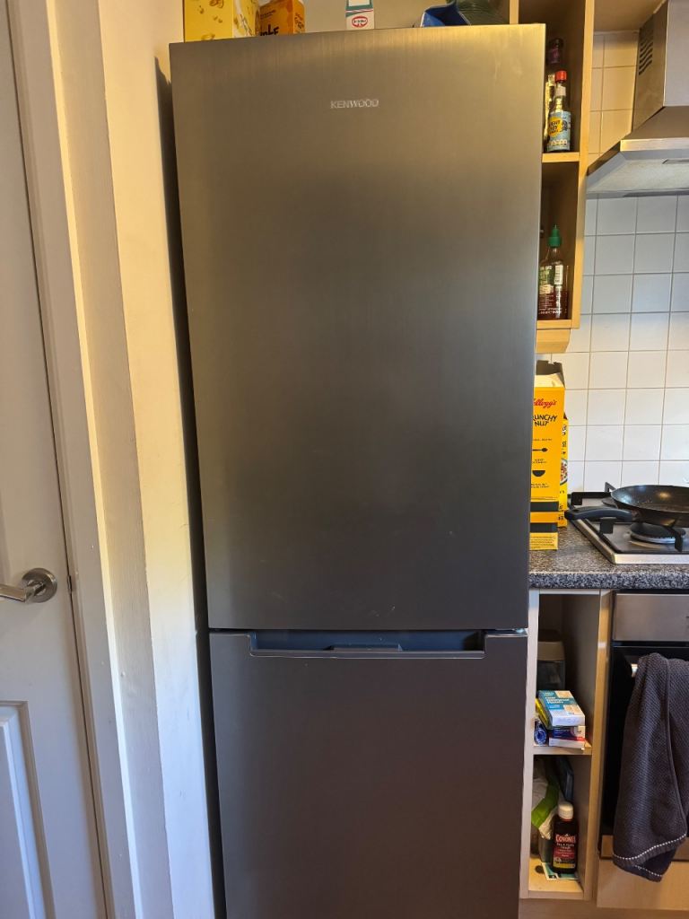 Fridge/ Freezer Kenwood 60/40