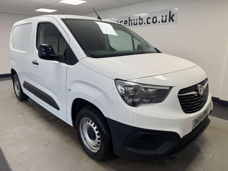 2019 Vauxhall Combo 2000 1.6 Turbo D 75ps H1 Edition Van PANEL VAN DIESEL Manual