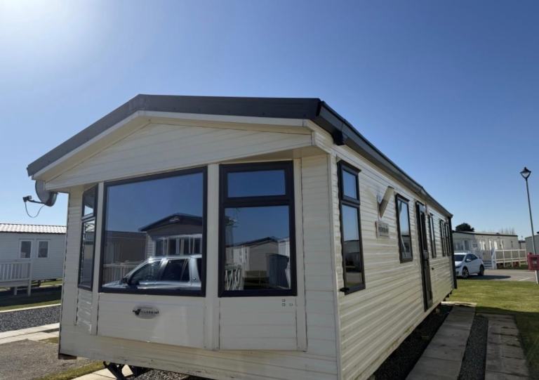 Static Caravan Willerby Westmorland For sale at Riverview Holiday Park LN4 4PZ. 