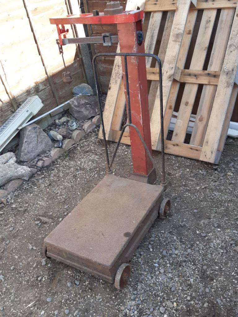 Avery weighing platform  scales 