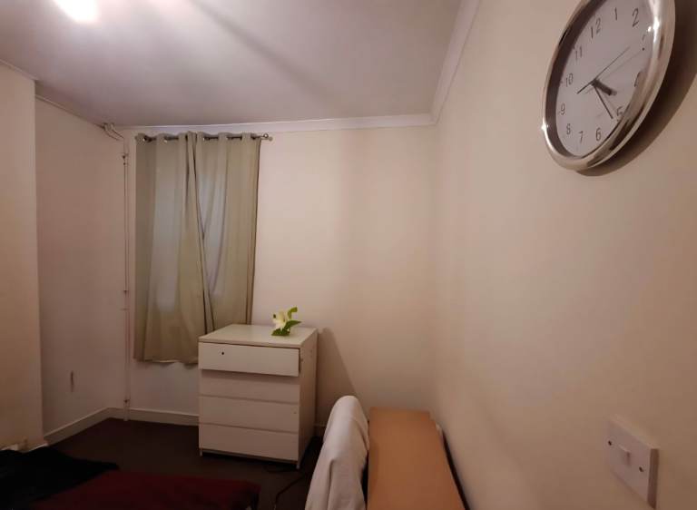 Bedroom for rent in Cardiff house share all bills inclusive