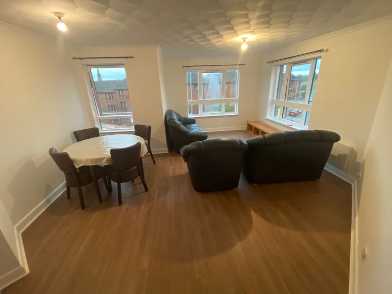 3 BED FLAT TO LET - GLASGOW WEST END