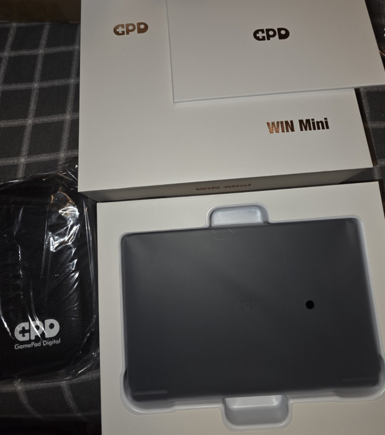 image for GPD Win Mini 2025 AI 9 HX370