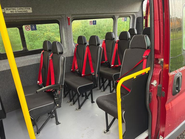 2016 Peugeot Boxer 335 2.2hdi 6spd 130ps Lwb 14 Seat Minibus _ *Only 11,550 Mls*