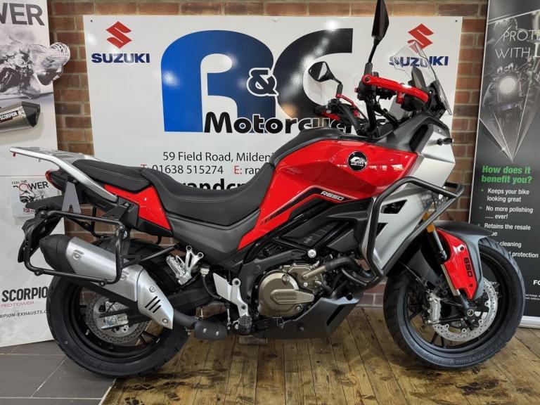 QJ MOTOR SVT 650 Full Luggage