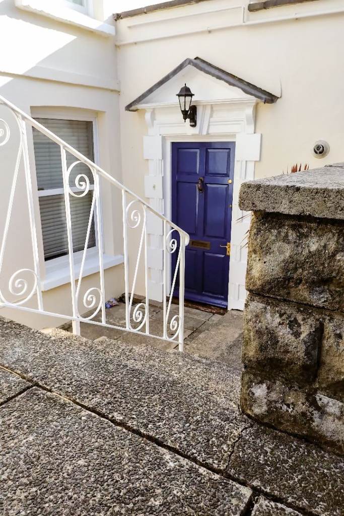 2 Bed 2 Bath Garden Flat in Clifton Village BS8