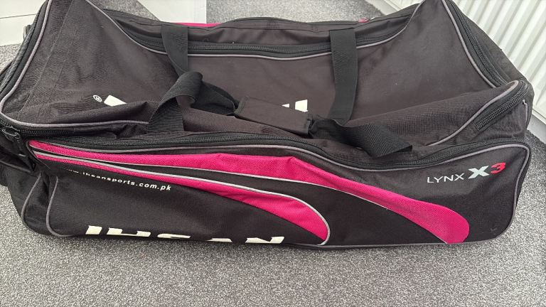 Cricket bag on wheels