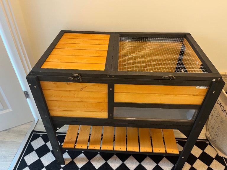 Reptile cage