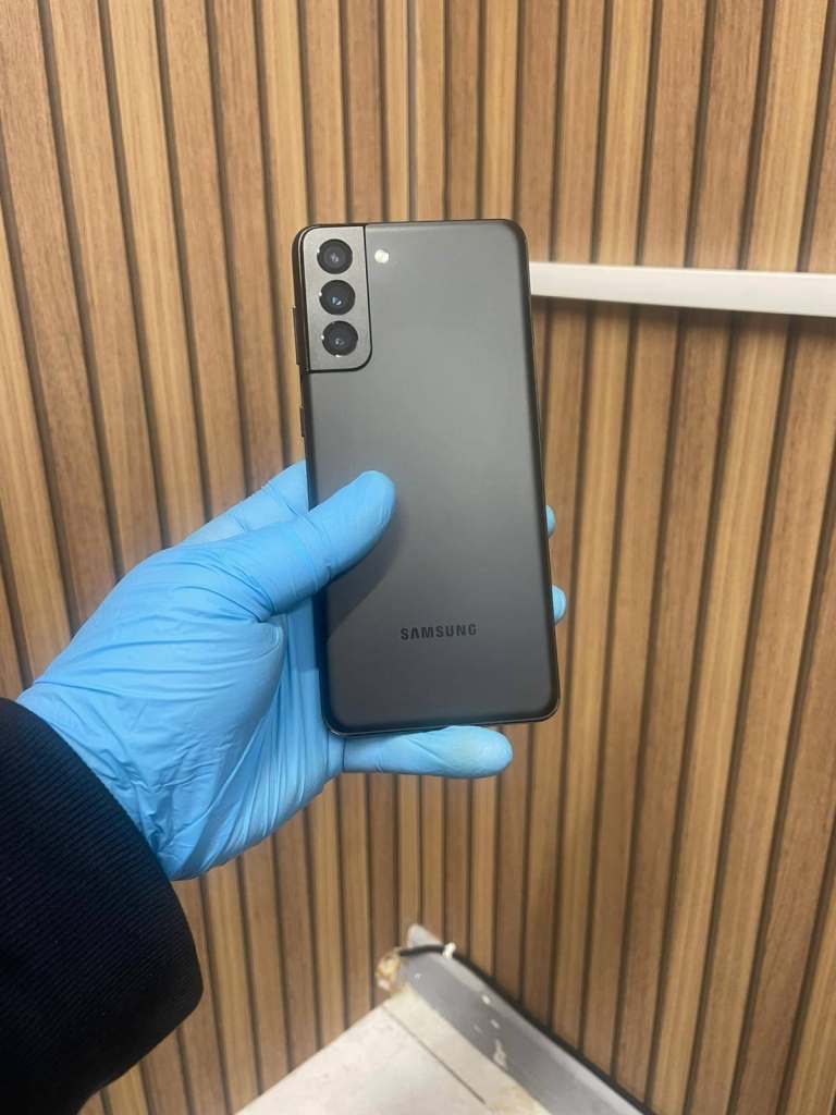 Samsung Galaxy S21 + 5g 128GB Black Immaculate Any Sim old trafford Manchester M169NF