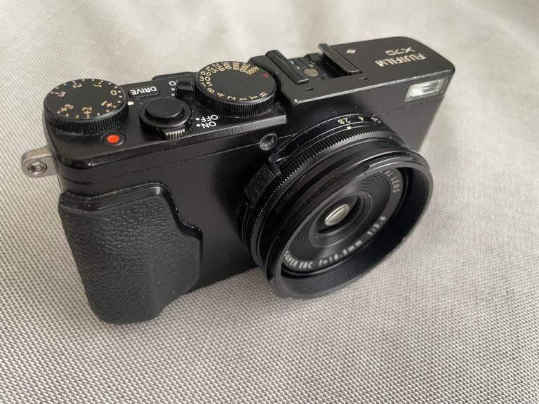 Fujifilm X70 camera
