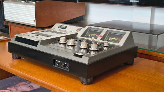 Vintage Technics RS 640 USD stereo tape cassette deck, £395.00 for