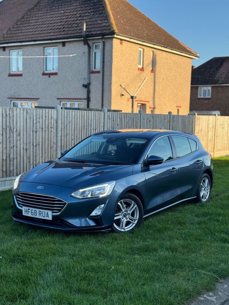 Ford, FOCUS, Hatchback, 2019, Manual, 999 (cc), 5 doors