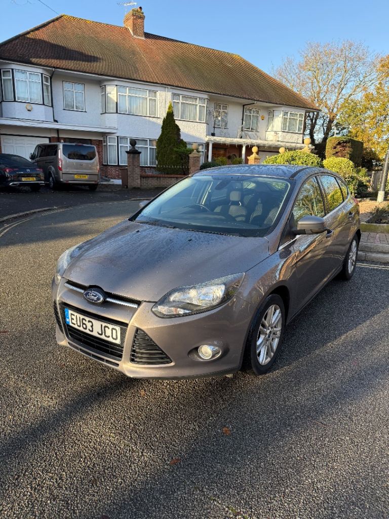 Ford, FOCUS, TITANIUM, Hatchback,1.0 2013, Manual, 998 (cc), 5 doors