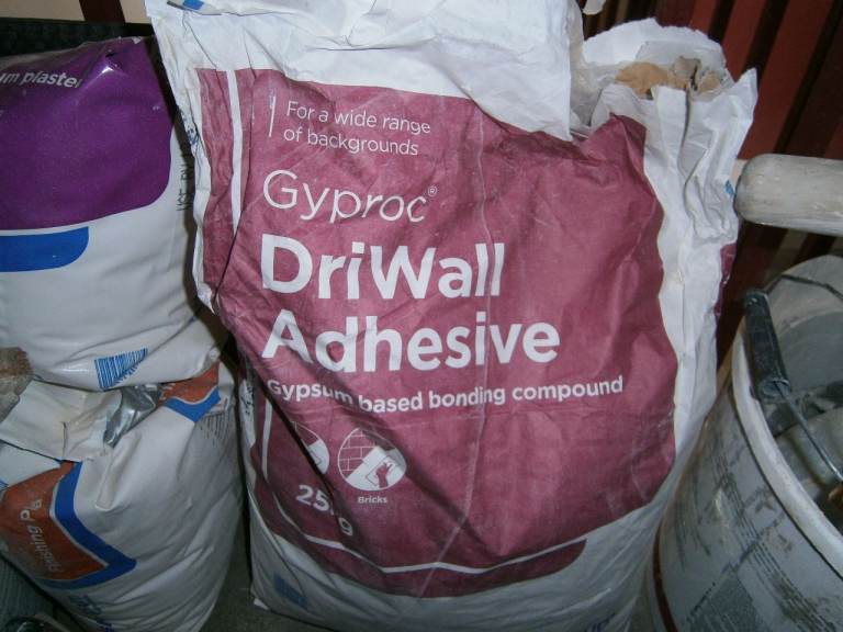 DRYWALL ADHESIVE - FREE- 25 kg bag