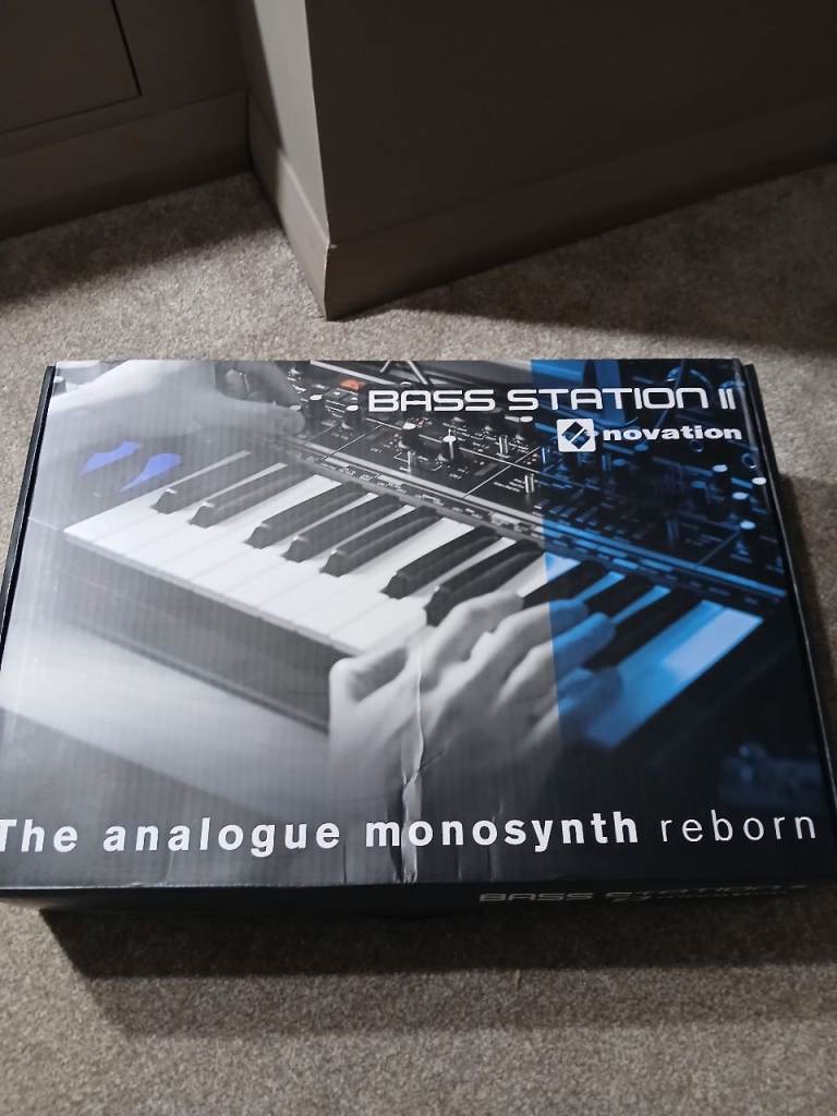 Novation bass station ll Mint condition 