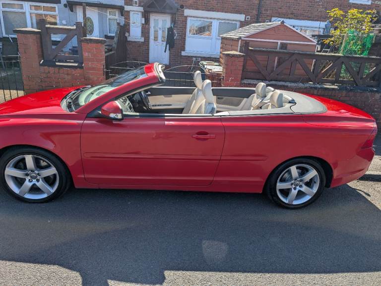 Volvo, C70, Convertible, 2010, Manual, 1984 (cc), 2 doors