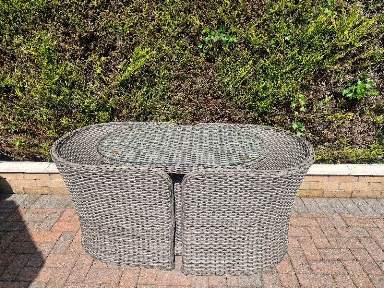 Grey rattan bistro set