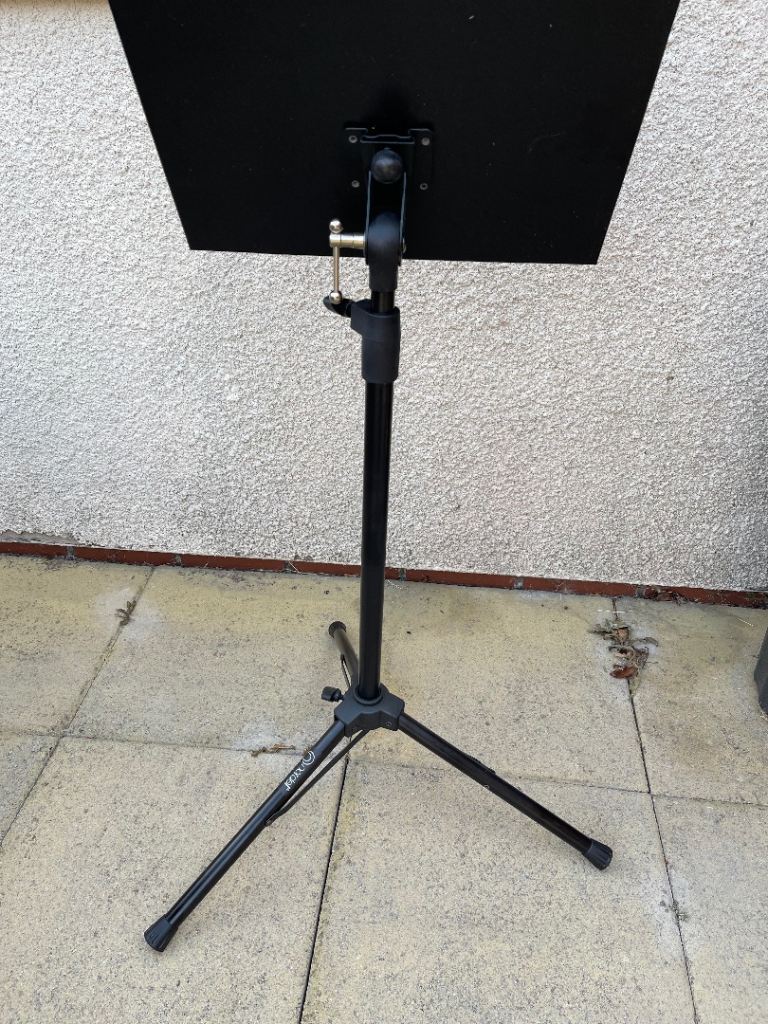 Laptop/Projector Stand
