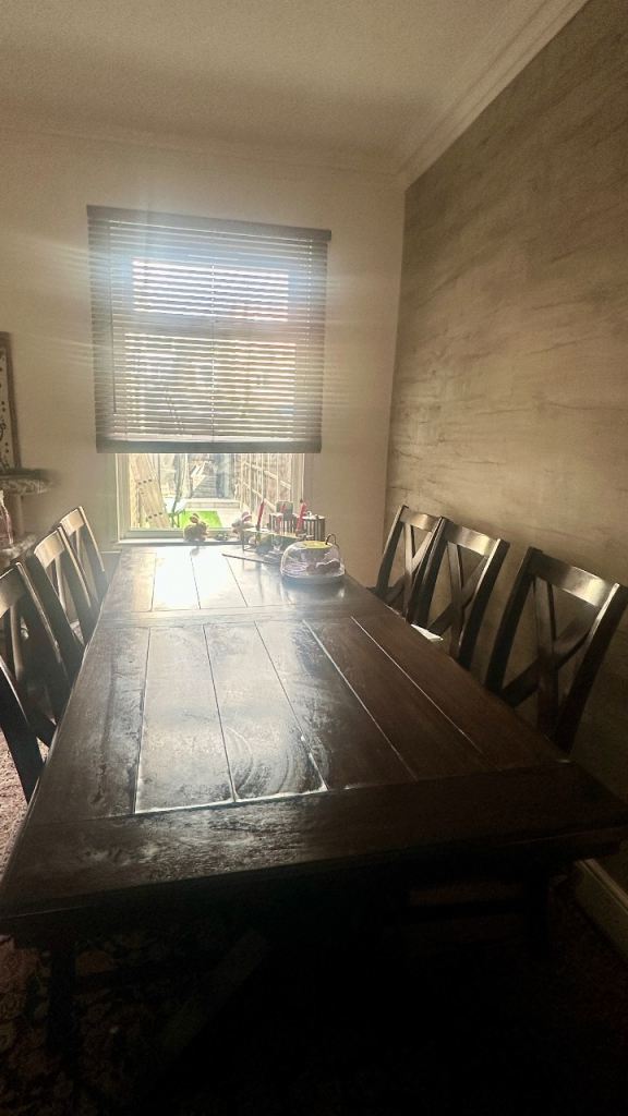 FREE Dining table + Chairs 