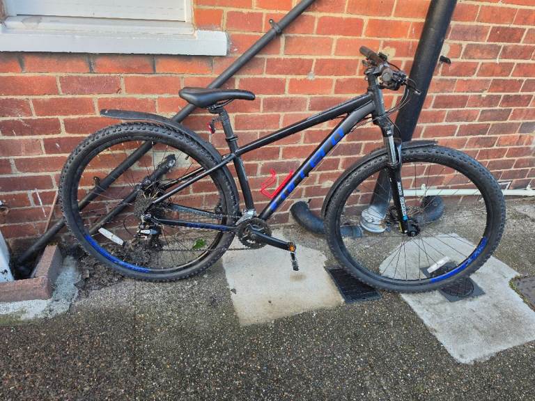 Carrera hellcat 29 bike