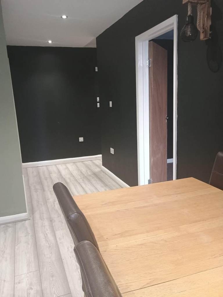 2 bedroom apartments 